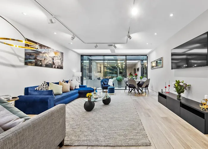 The Chelsea Villa
