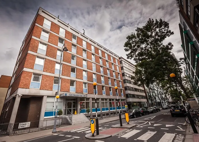 Lse Carr-Saunders Hall