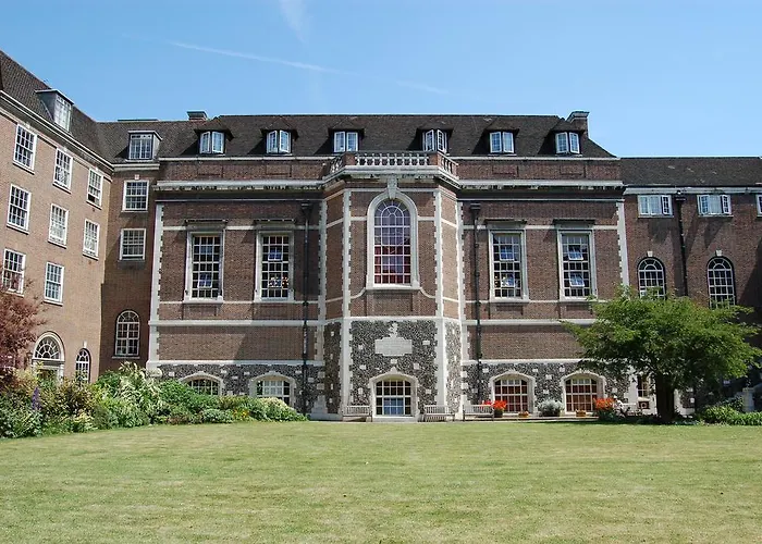 Goodenough College - University Residence