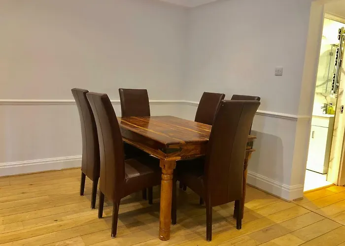 Pimlico Comfort Apartment