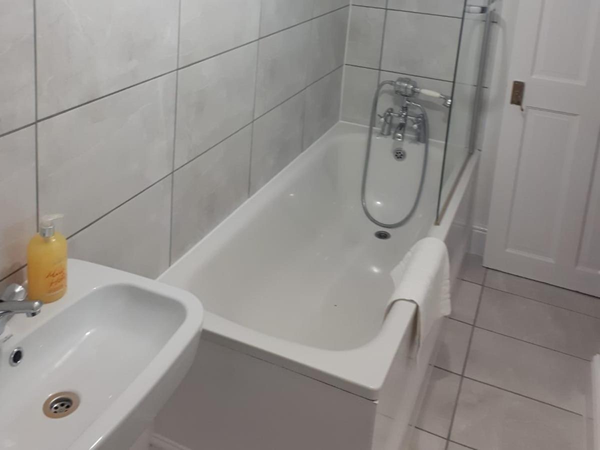 Marble Broadway Two Holiday home London