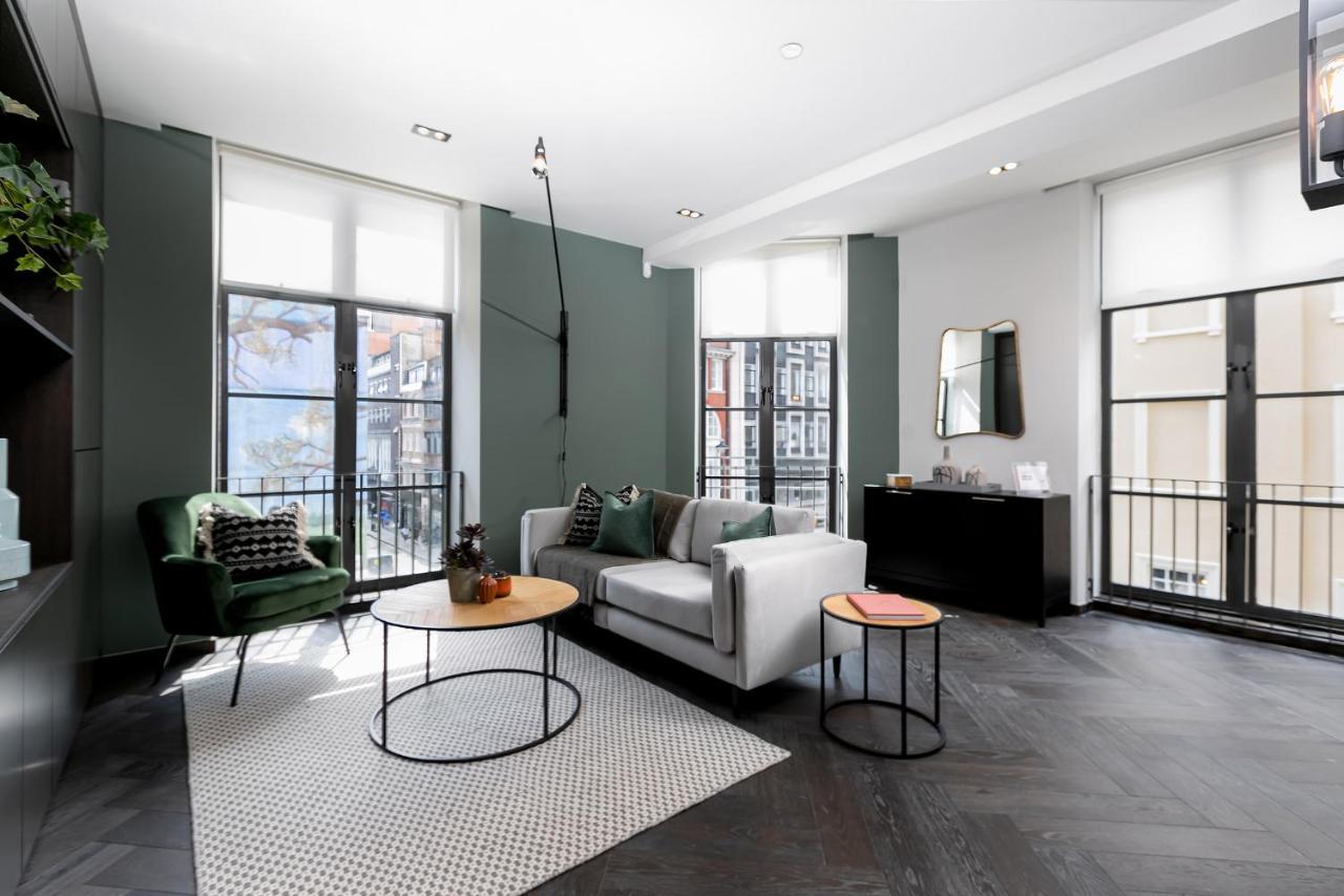 Luxury In Soho - Oxford Street *