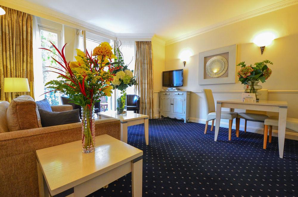 Collingham Serviced Aparthotel Londres