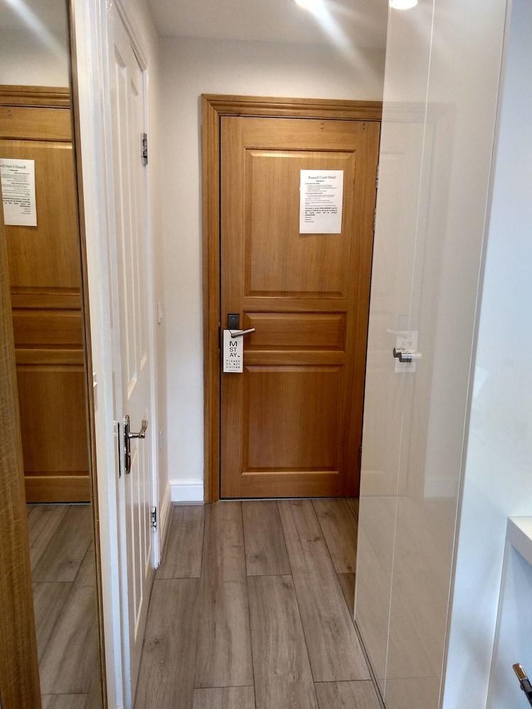Nox Olympia 4* London