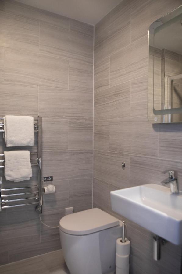 Paddington Park 3*
