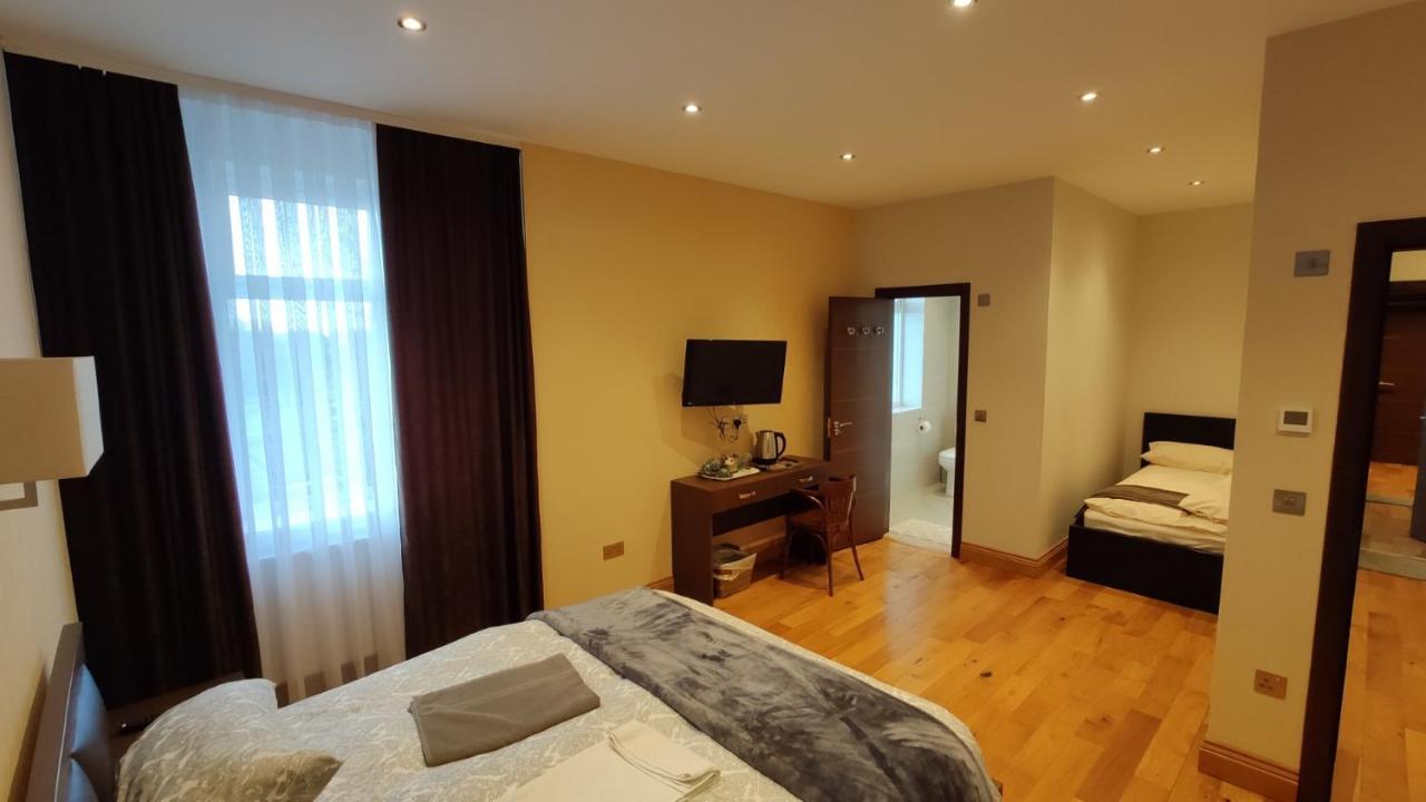 Bed & Breakfast Oyo The Kilburn Arms London