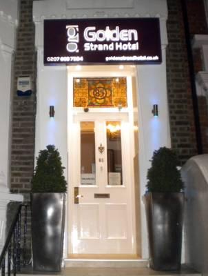 Oyo Lifestyle Golden 3*