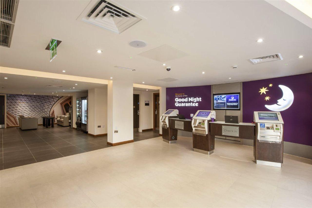 Premier Inn London Holborn 3*