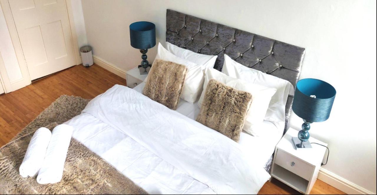 The Hideaway In * London