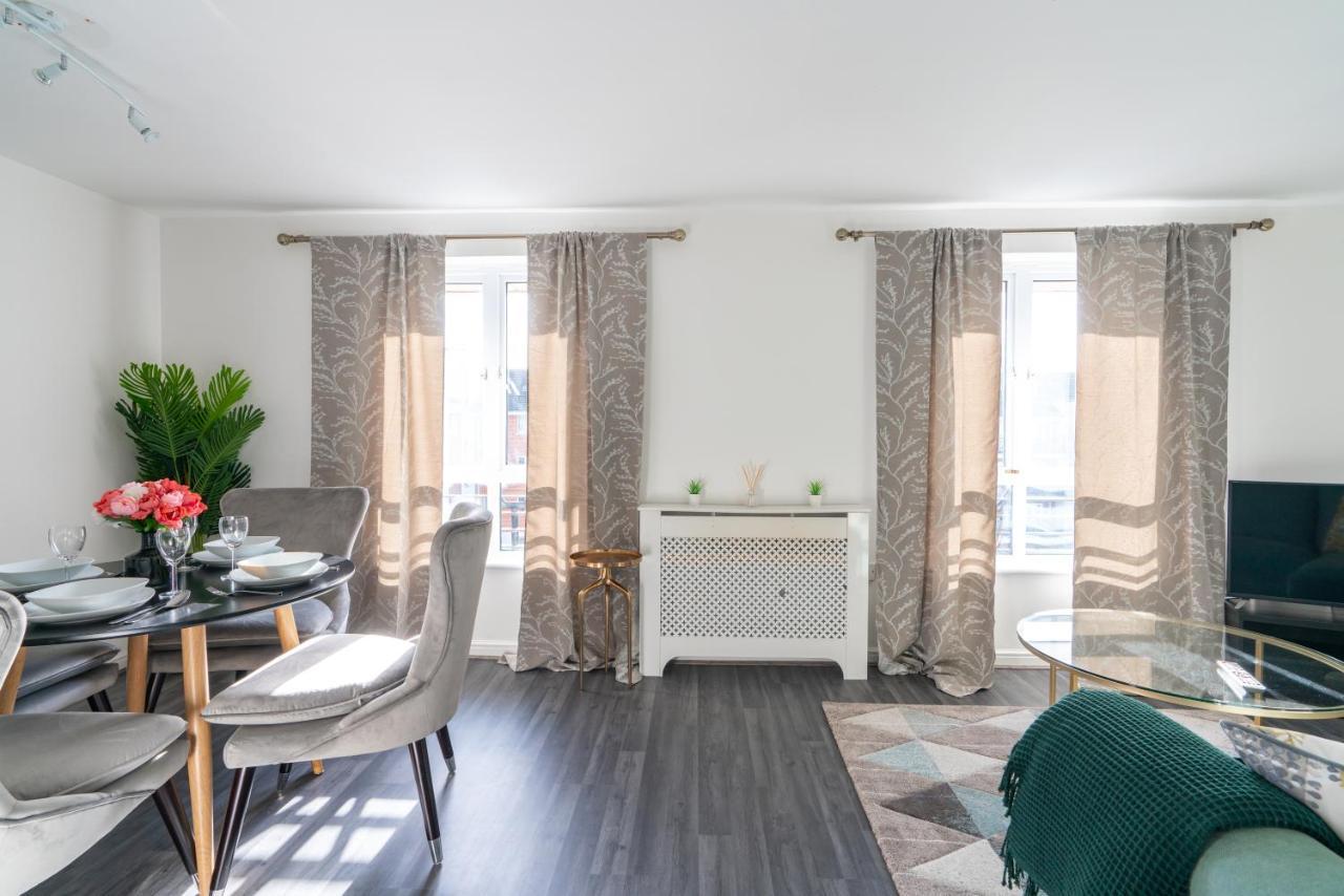 Apartamento By Rehoboth - Abbey Wood Station - Zone 4 *