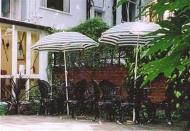 Gasthof Holland Court London
