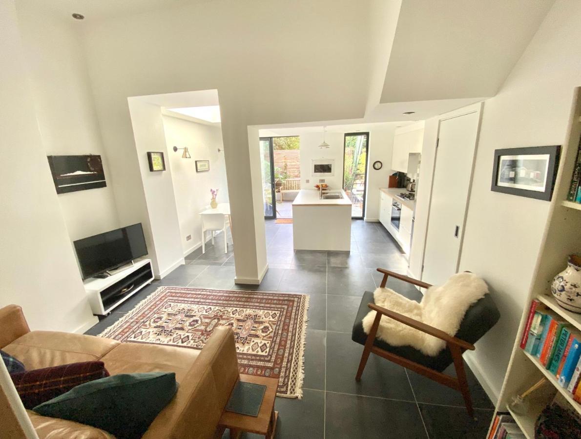 Stunning With Garden In The Heart Of Hackney, East Apartment London