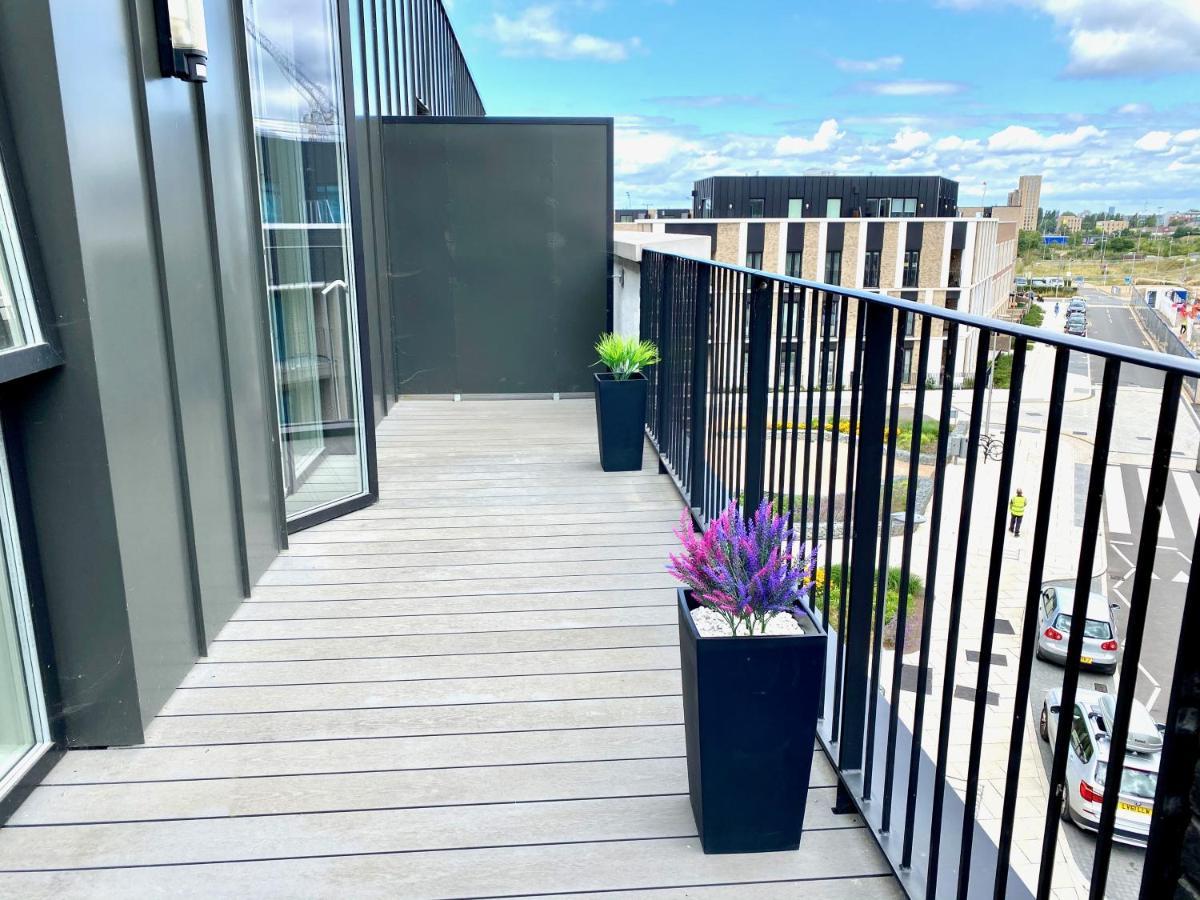 New Luxury 3-bed In The Heart Of The Olympic Park