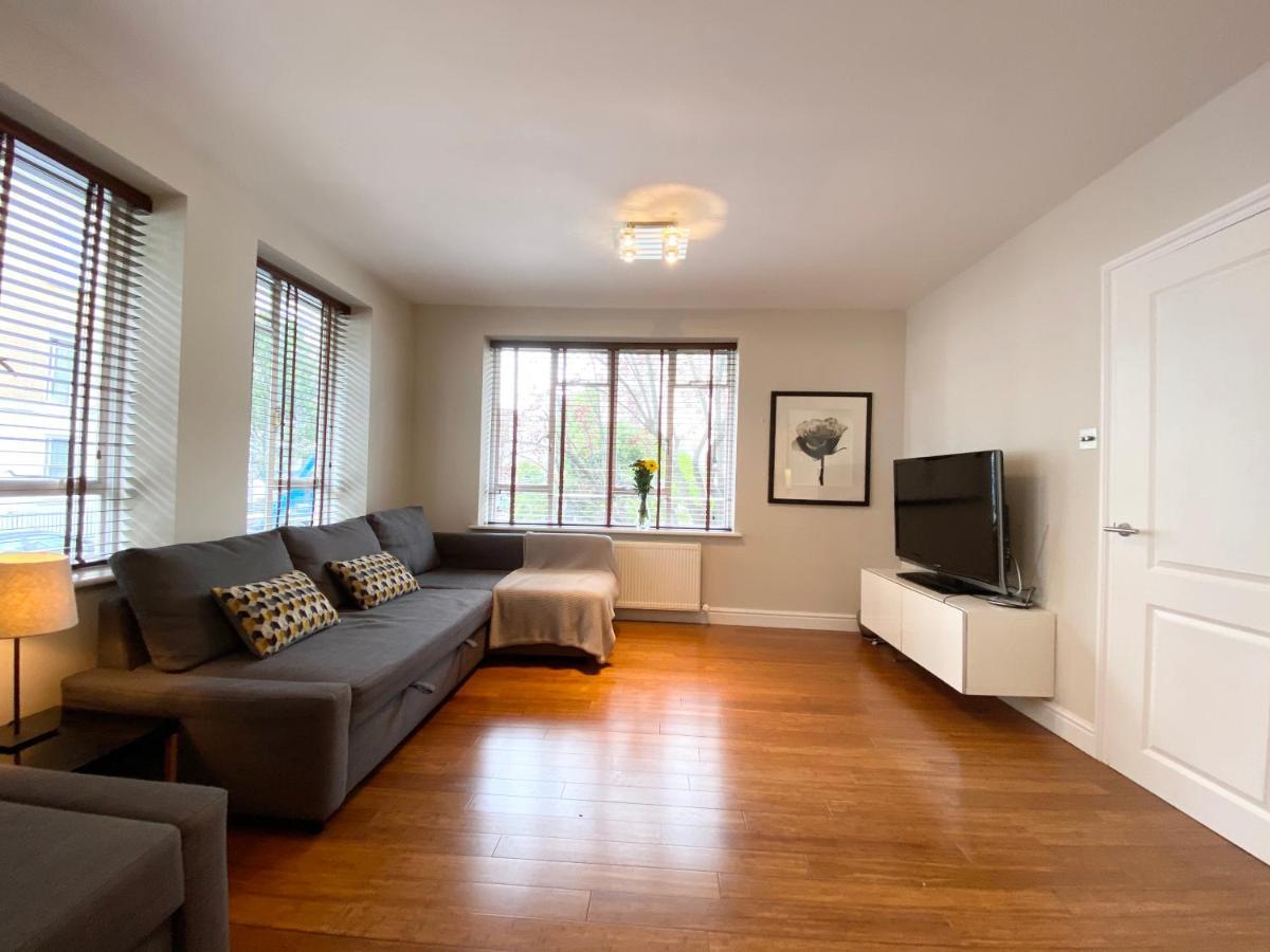 Apartment Next To Victoria Station *