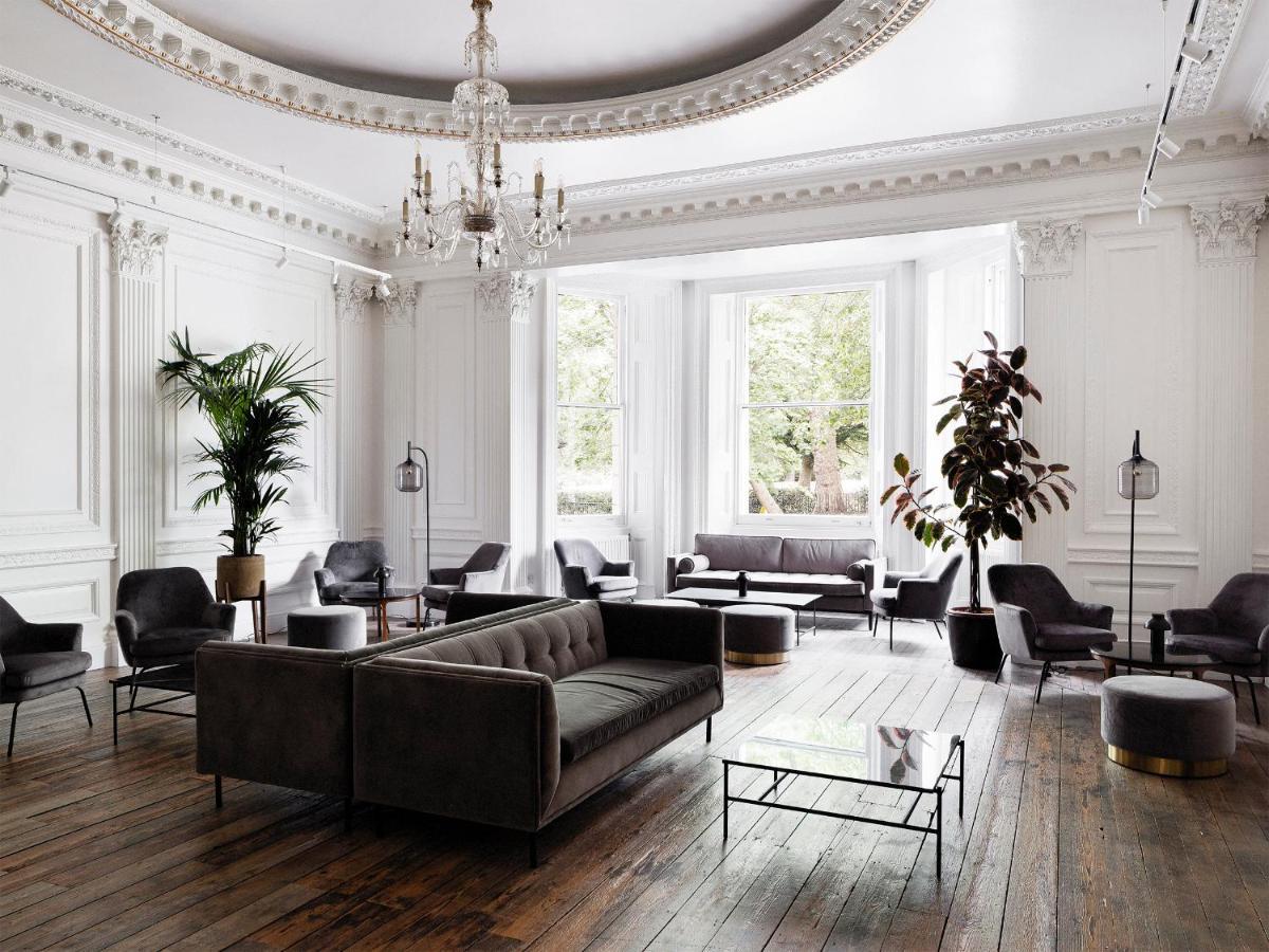 The Columbia 3* London