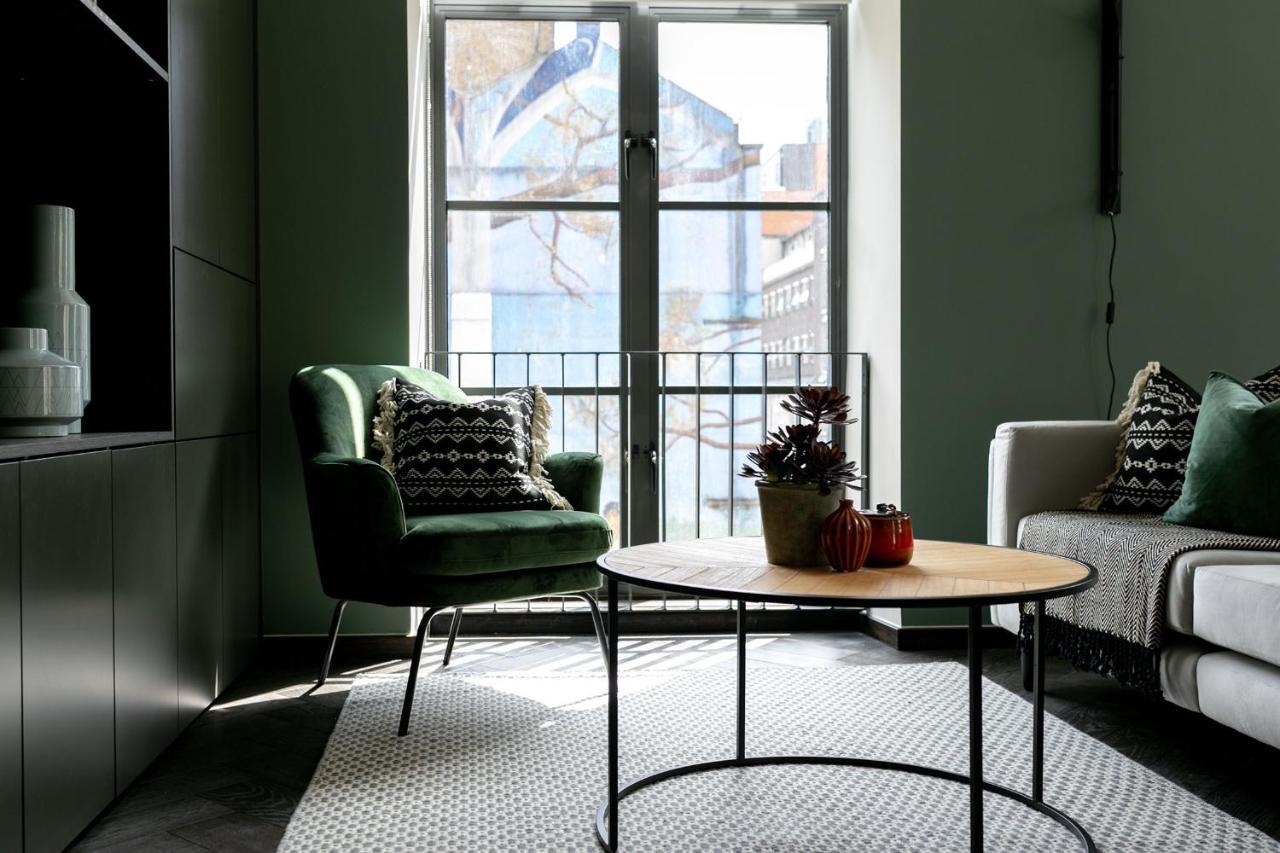 Luxury In Soho - Oxford Street