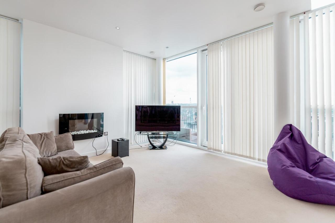 Apartment Premium Excel 3 & 2 Bedrooms London