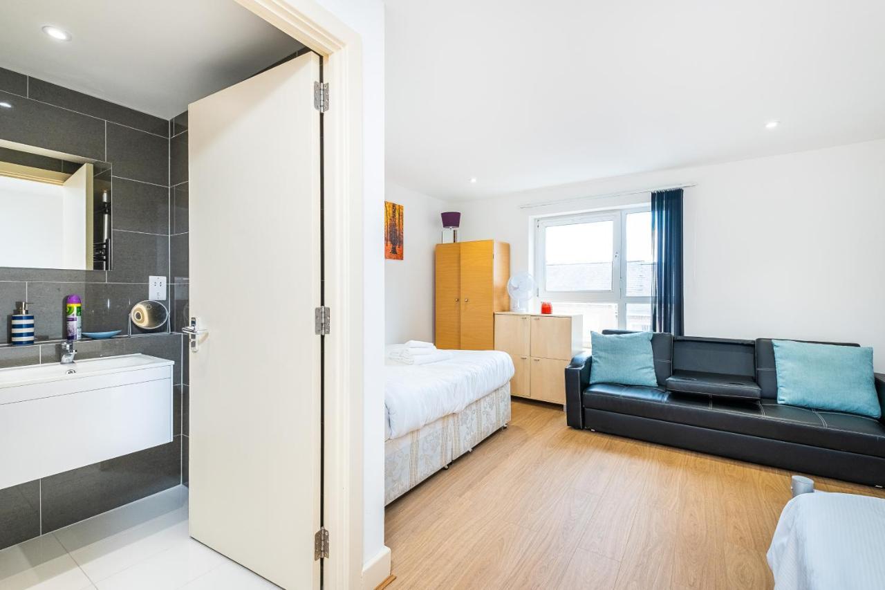 Apartamento Canary Wharf/docklands/excel Spacious Apt E14