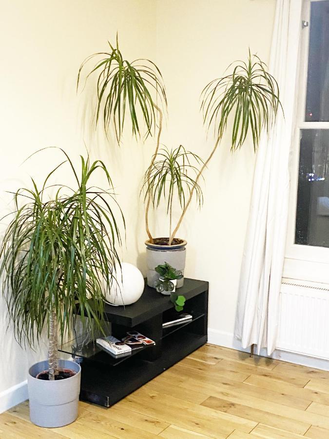 London's East End 2 Bedroom