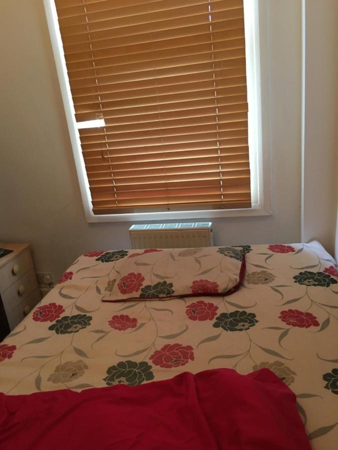 Homestay Small Bed