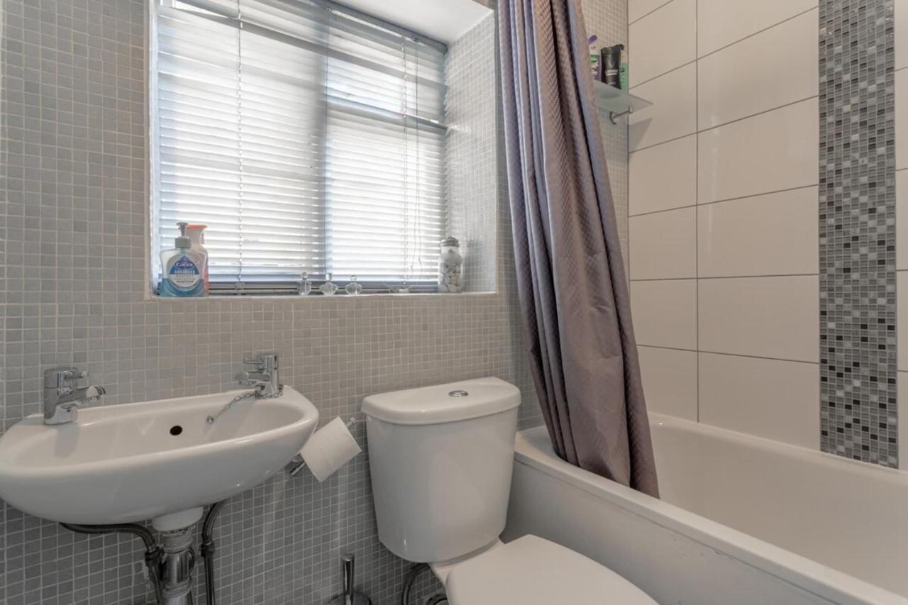 Apartment Stylish 1 Bed Near Battersea Park