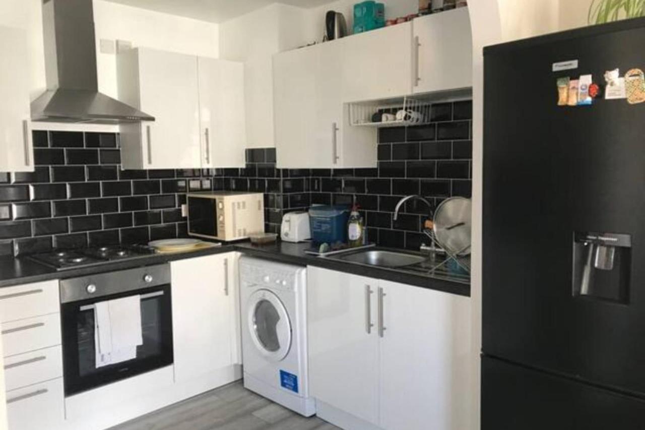 Lovely Victorian Flat For 6 In Stoke Newington London
