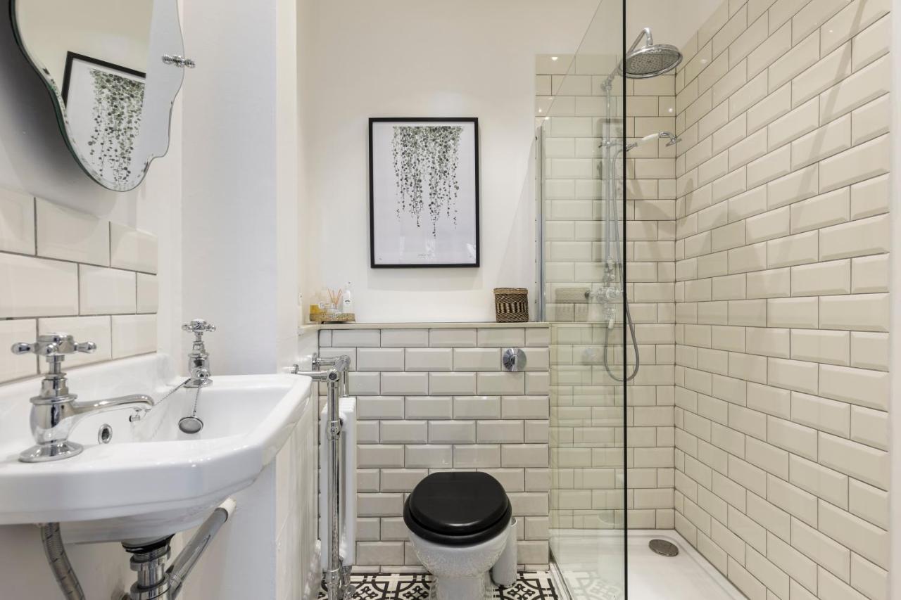 Chic Apt In Trendy Islington With Cafes, Restaurants & Angel Tube Station * London
