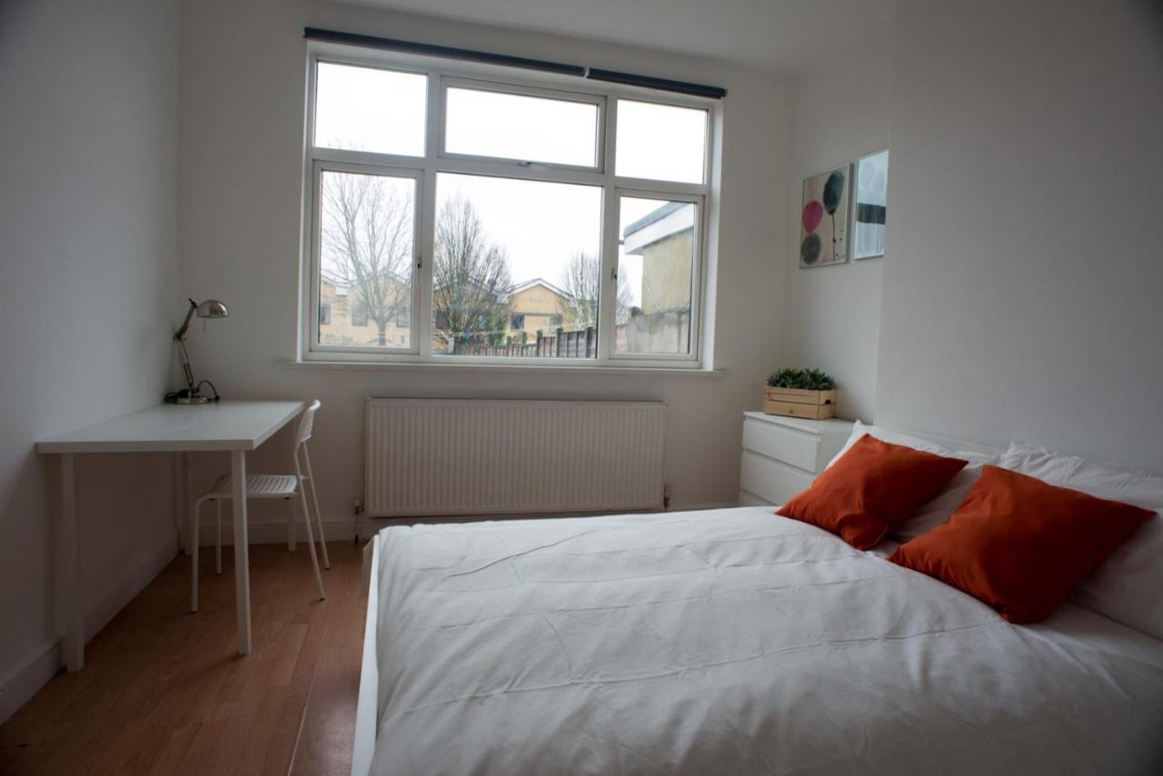 Tooting Bec By Dc Homestay *