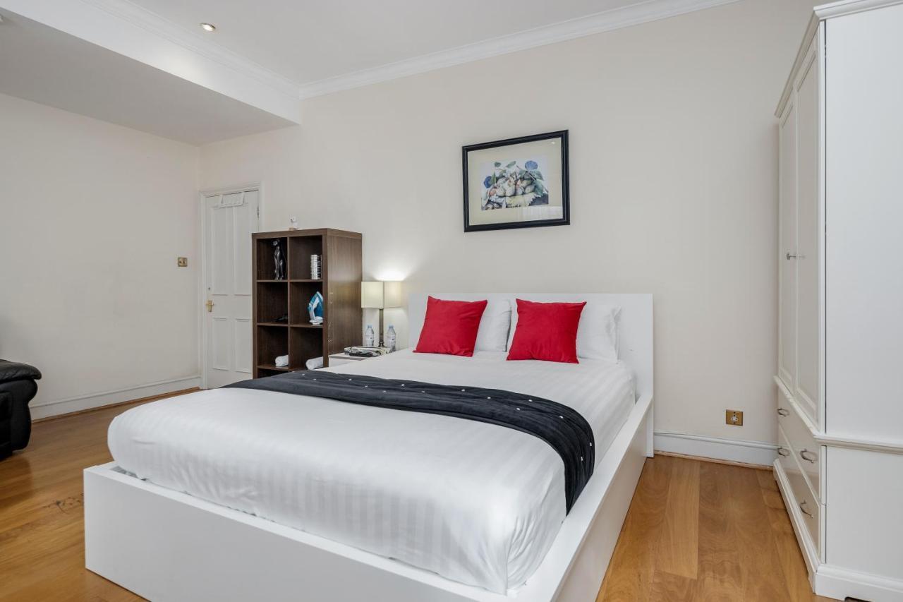 Oxford Street Homestay *