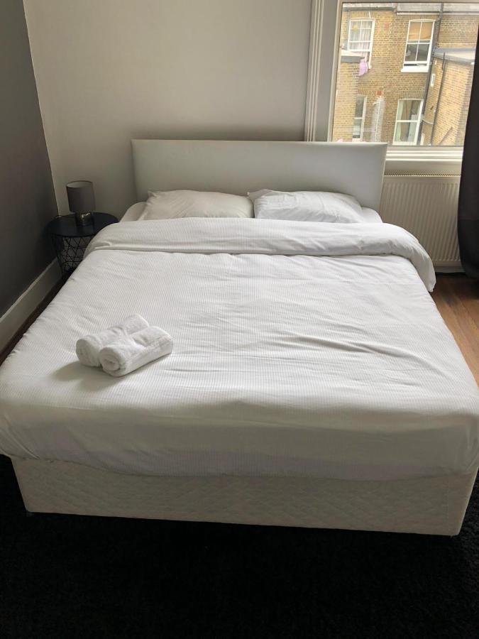 Pleasant Two Bed-Room Flat Near Portobello Market * Londres