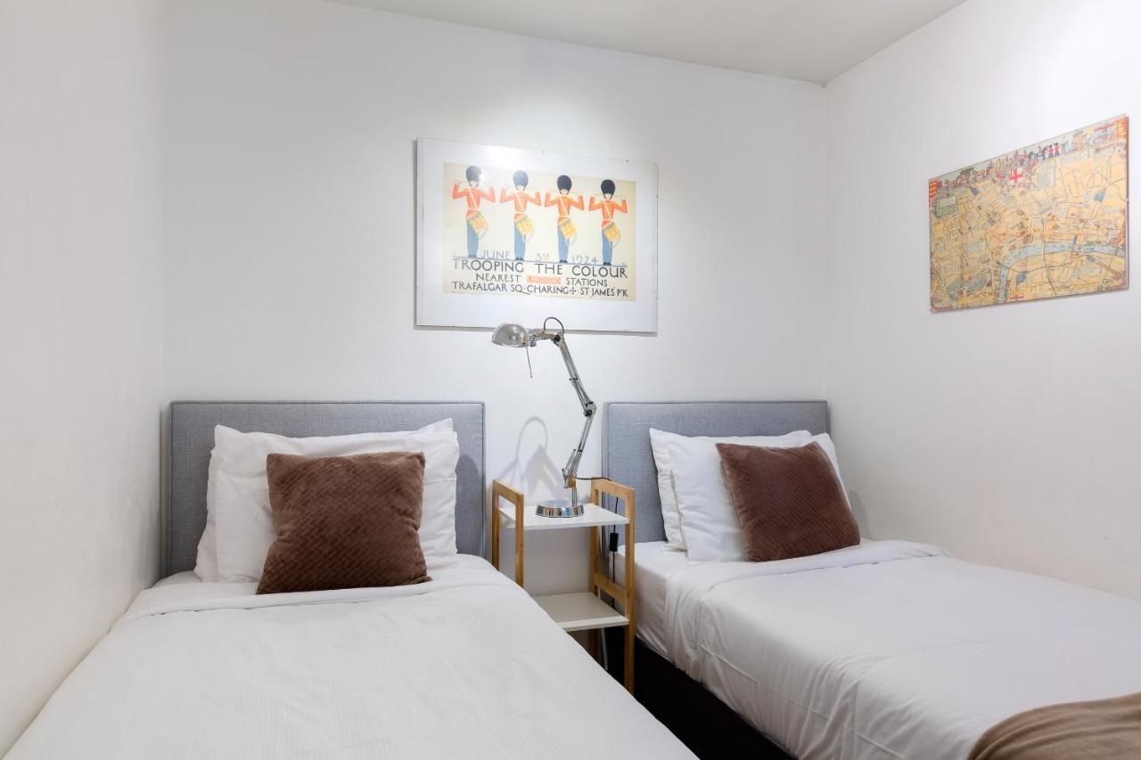 Spacious 3 Bedroom In Covent Garden Apartment London
