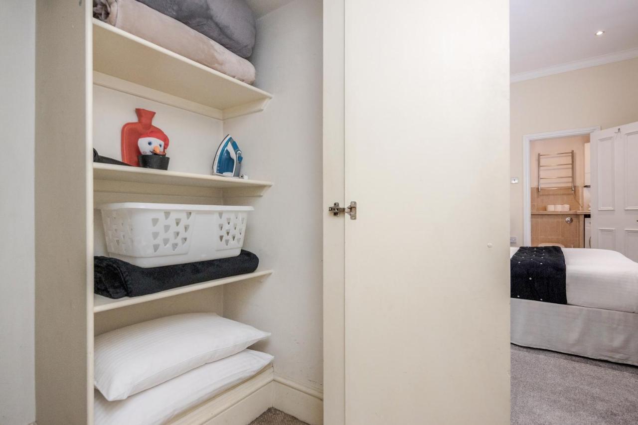 Oxford Street Homestay