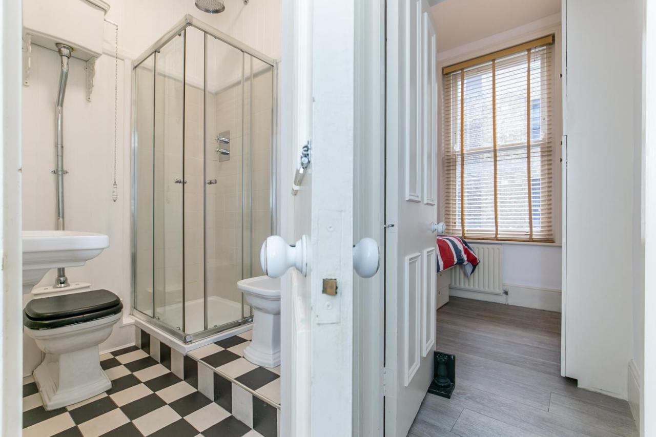 Apartment Radio - Covent Garden *