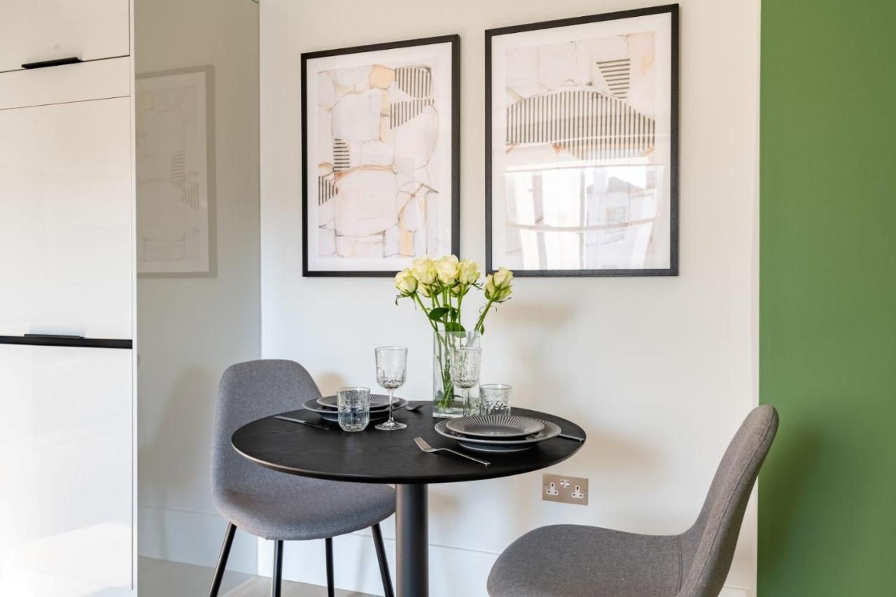 Apartment Queensberry Place By Stayo London