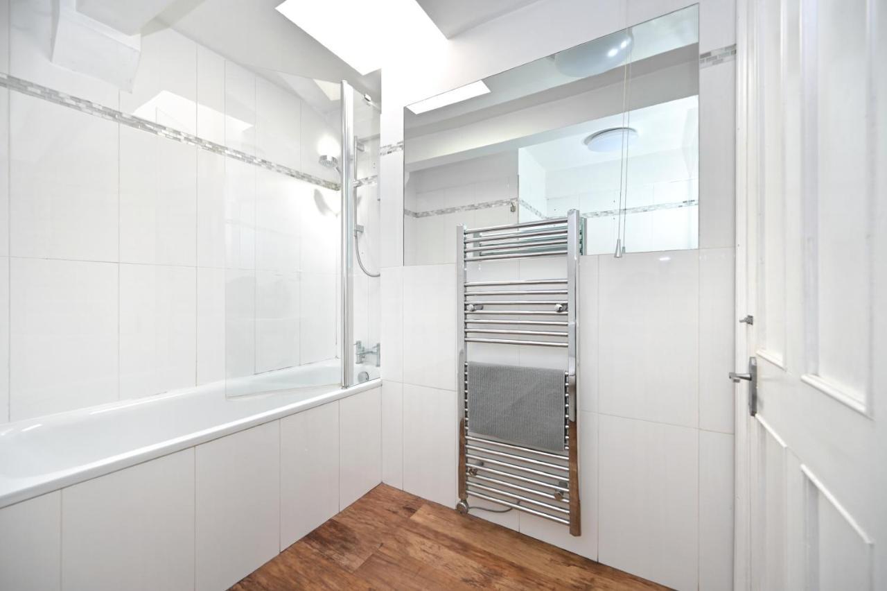 Apartamento Soho, Piccadilly & Chinatown - Two Bedroom & Two Double Beds *