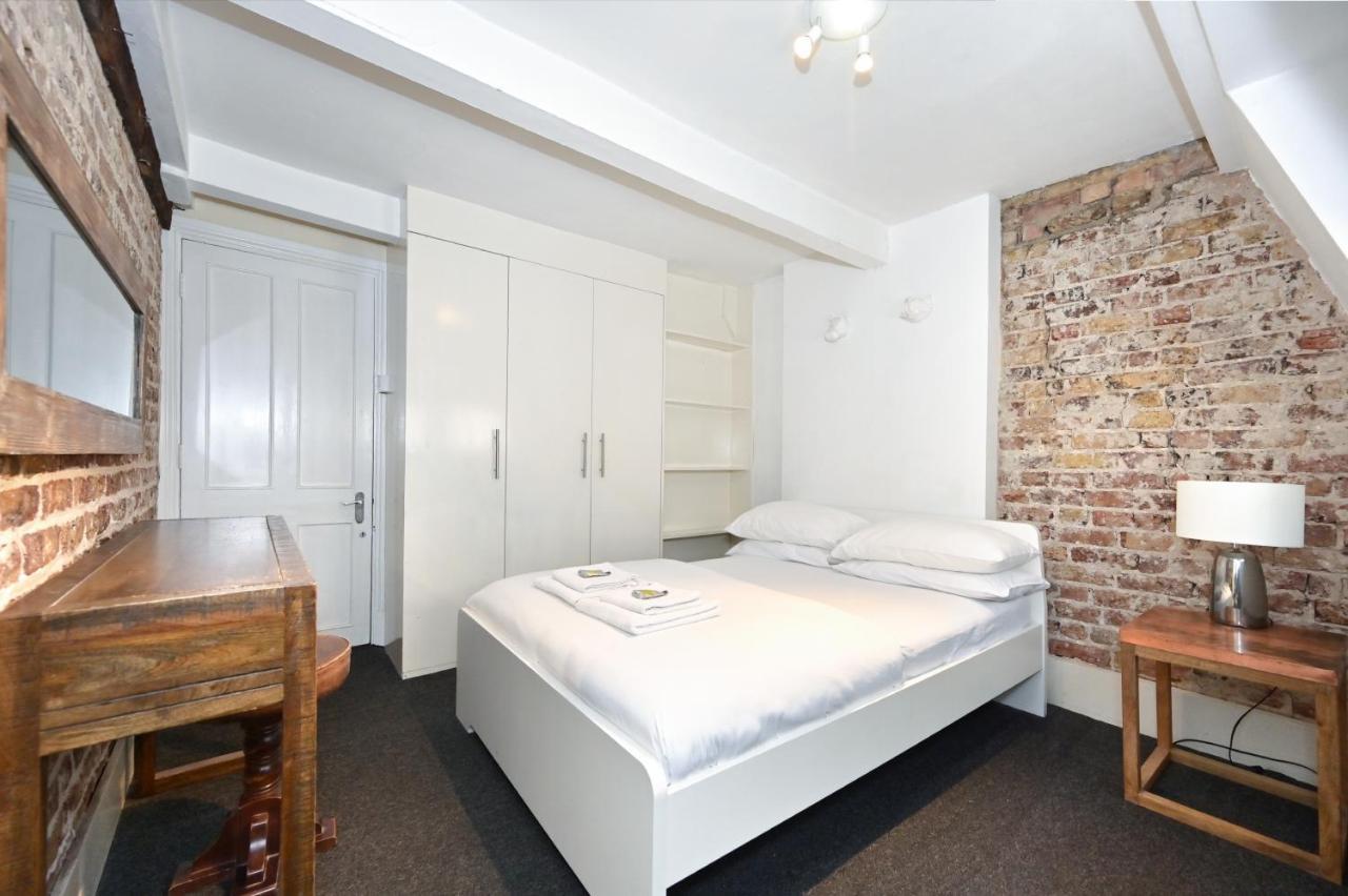 Soho, Piccadilly & Chinatown - Two Bedroom & Two Double Beds * Londres