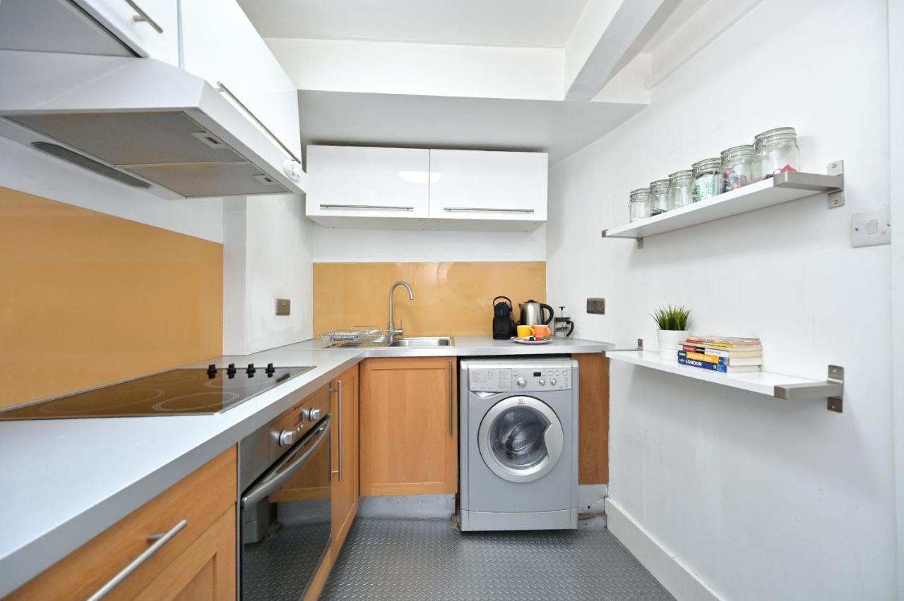 Soho, Piccadilly & Chinatown - Two Bedroom & Two Double Beds * Londres