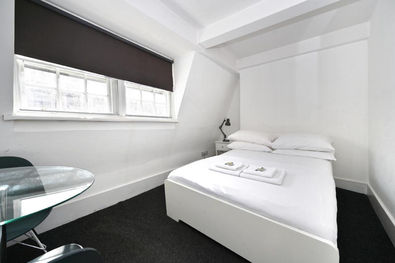 Soho, Piccadilly & Chinatown - Two Bedroom & Two Double Beds * Londres