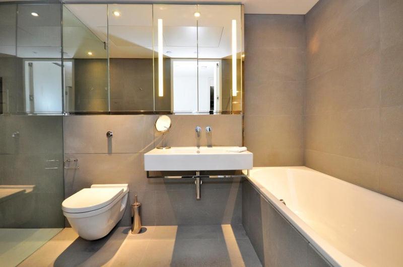 City Bank Luxury Apartments Apartment *