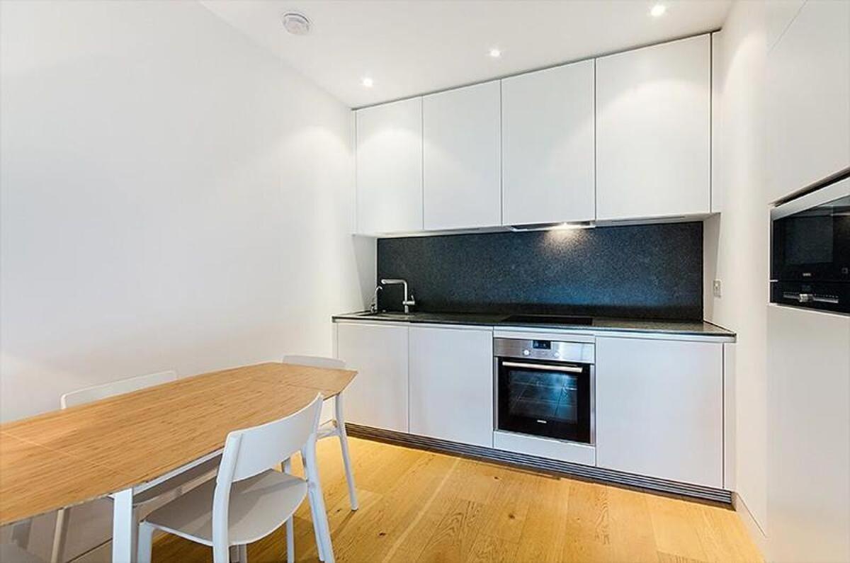 City Bank Luxury Apartments Apartment *