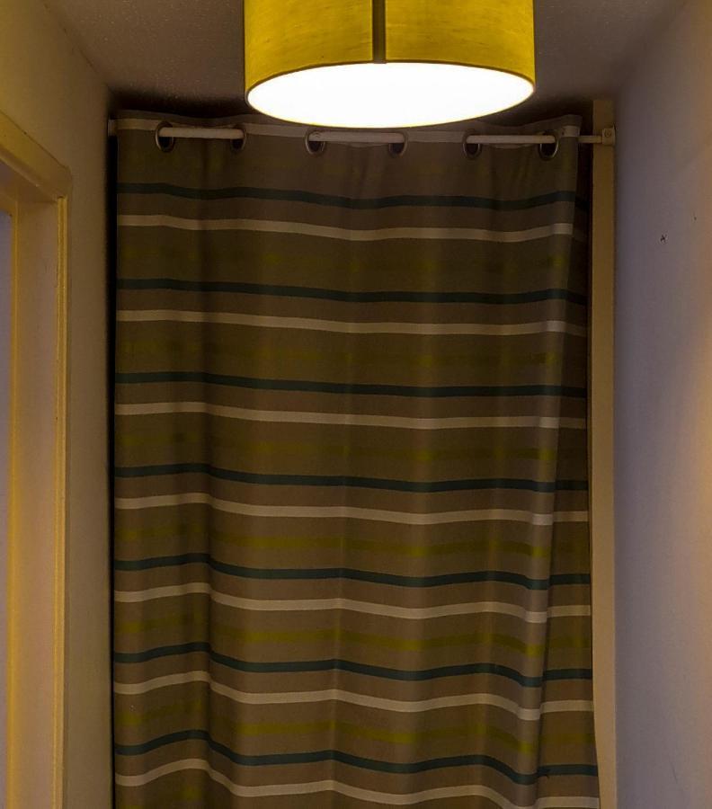 Sw19 - Quiet Split-level 2-bedroom Maisonette With Garden Apartment London
