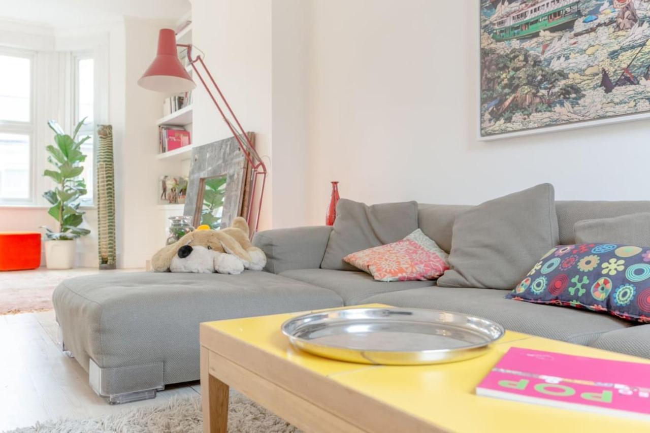 Stylish 2 Bedroom In Apartment