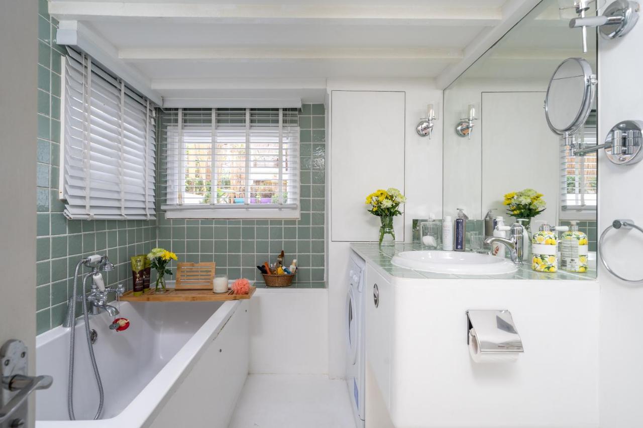 Stylish Flat With Private Yard In Shepherd Bush Apartment London