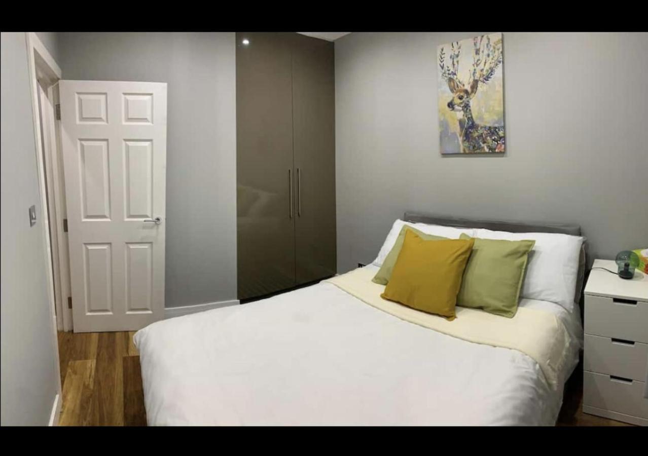 Charming 2-bed Apartment