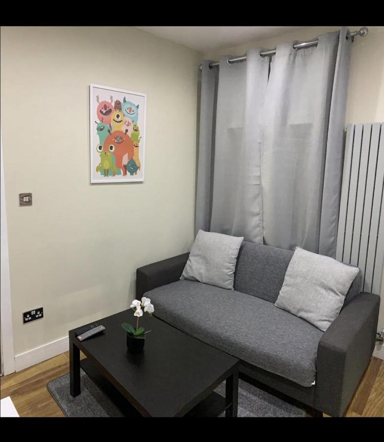 Charming 2-bed Apartment