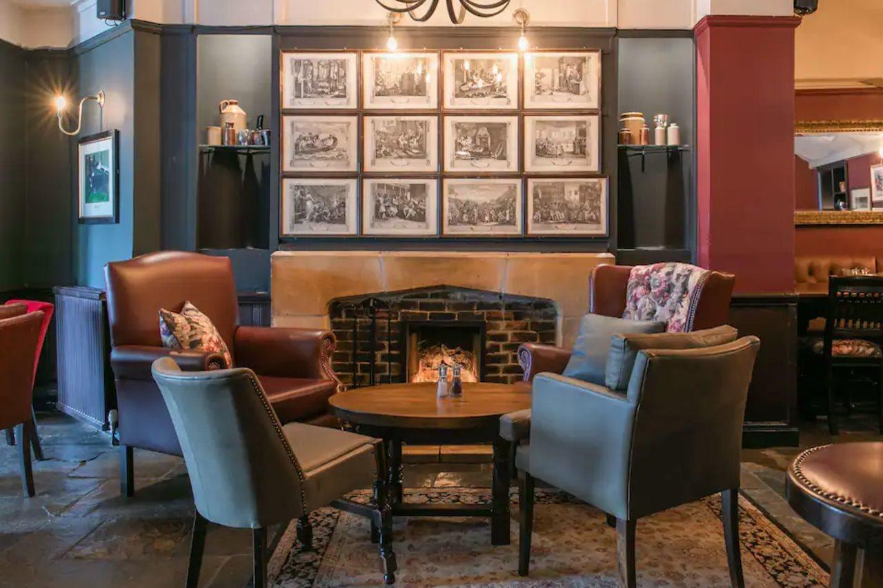 Pensão Rose And Crown Hotel