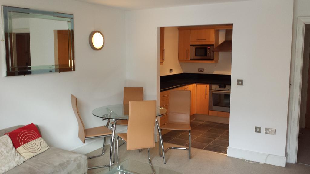 Ascot Deluxe Apartments - Canary Wharf London