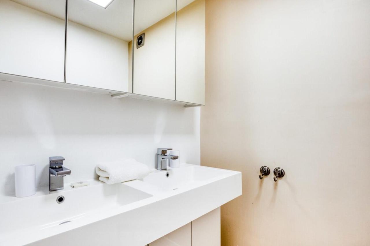 Apartment Homely 4 Bedroom House In Brixton London