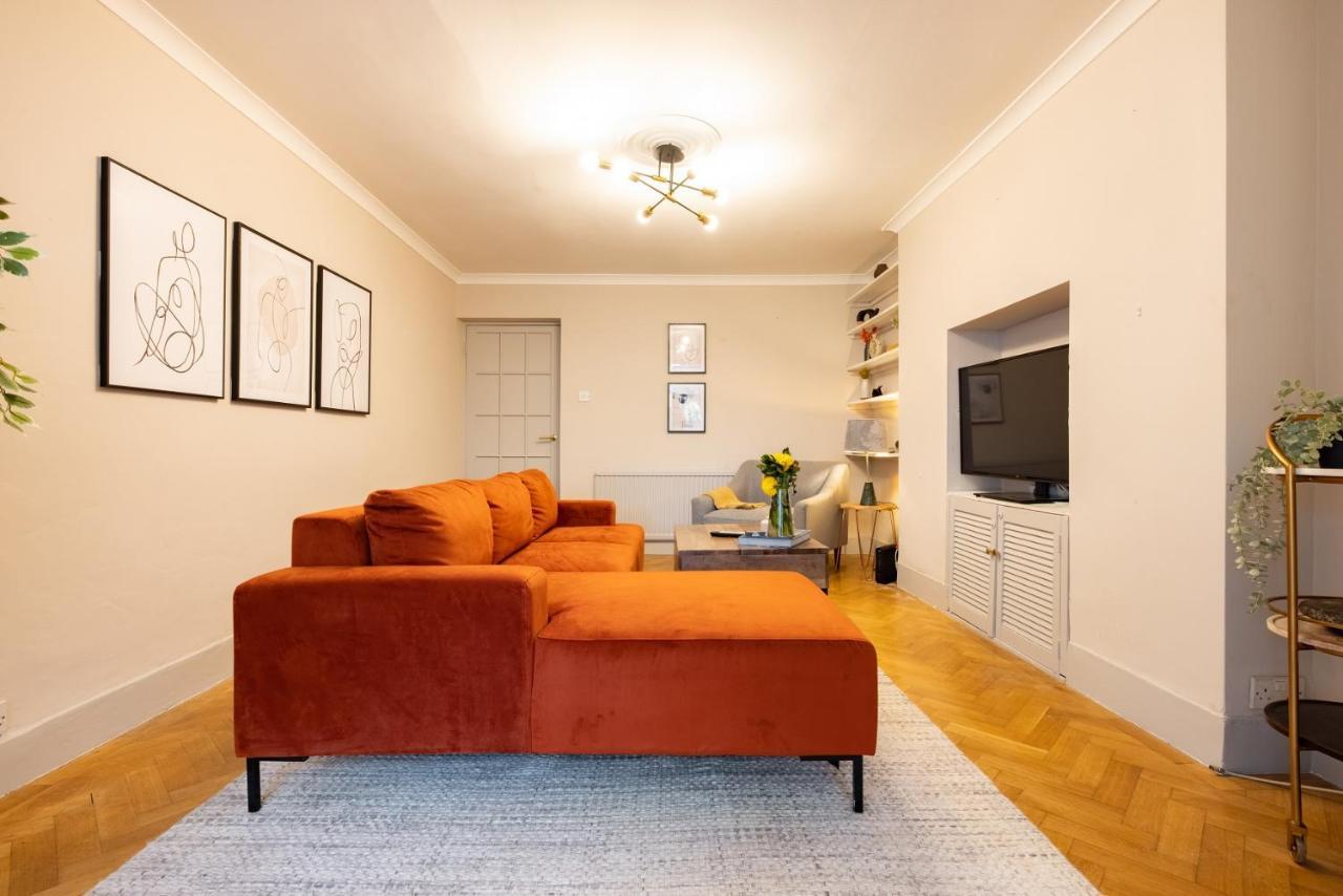 The Richmond Upon Thames Escape - Modern 2bdr Flat With Garden And Parking * London