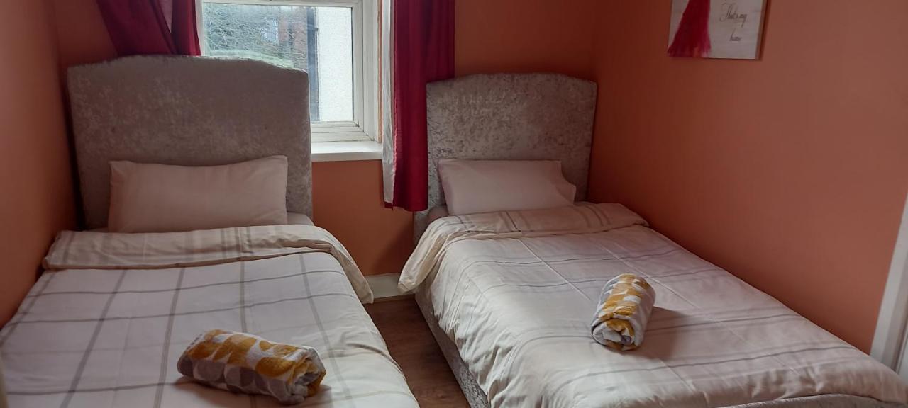 Three Bedroom House Lancaster Road Holiday home London